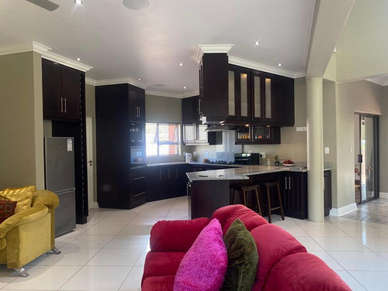 5 Bedroom Property for Sale in Queenstown Eastern Cape